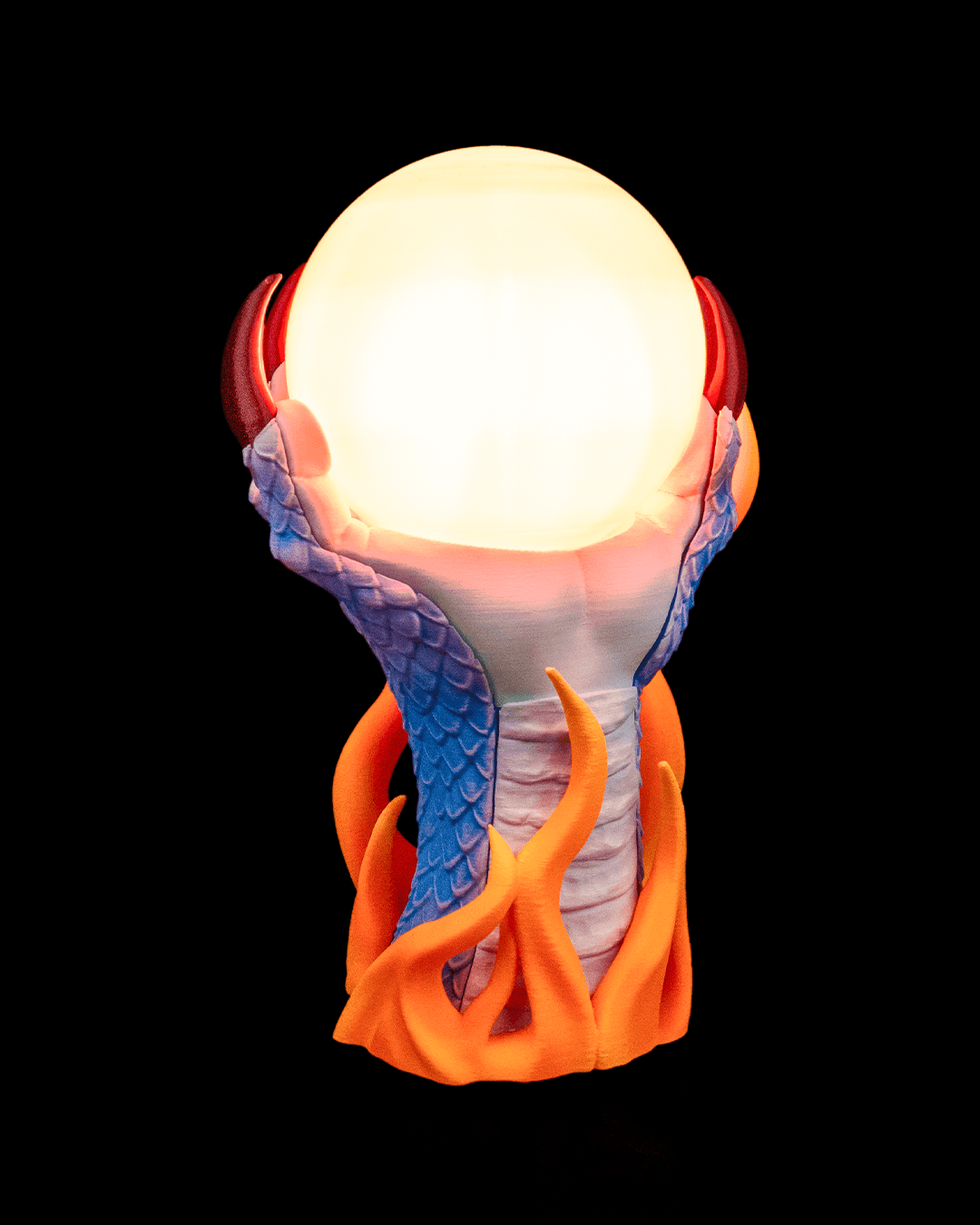 Dragão com Esfera de Luz