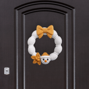 Frosty_s_Greeting_Wreath_2_3d6bf57040